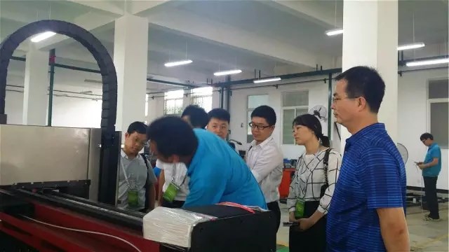 再一次，又一次！我們?nèi)脒x“3551人才計(jì)劃”