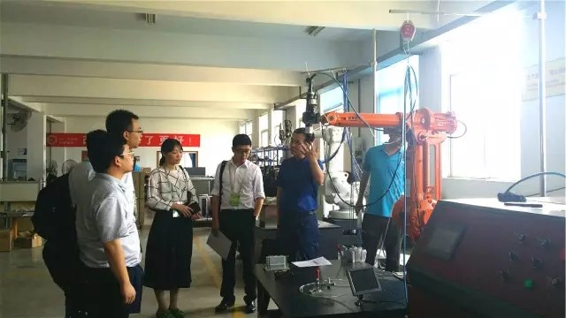 再一次，又一次！我們?nèi)脒x“3551人才計(jì)劃”